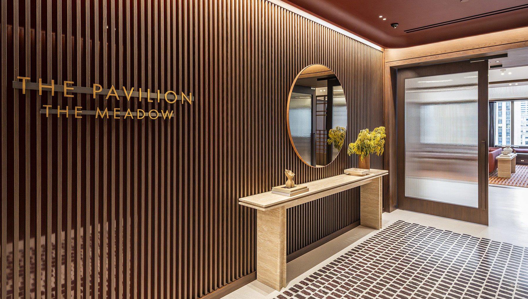 1290 AoA_Elevator Lobby – Carousel